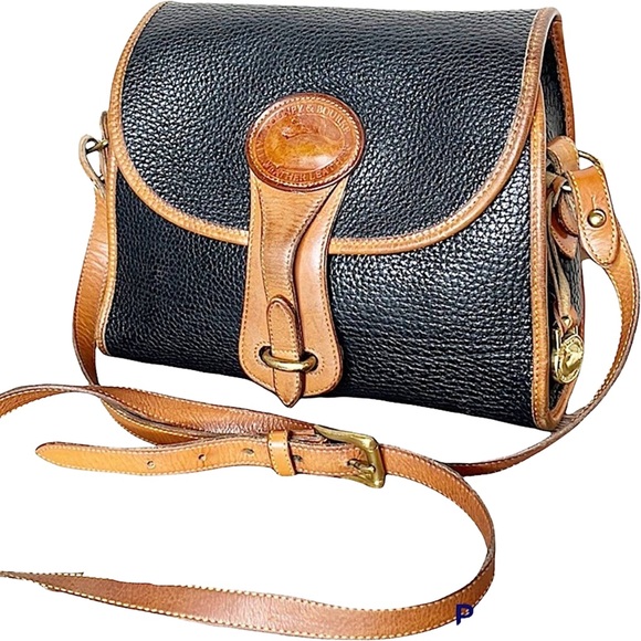 Dooney & Bourke Handbags - Vintage Dooney and Bourke
Crossbody Bag Black